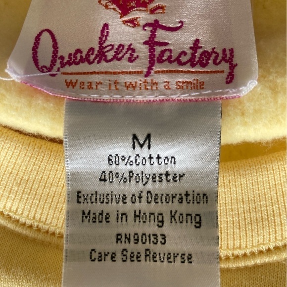 Quacker Factory Yellow Sweatshirt Make a Splash Size Medium Like New - Picture 6 of 9